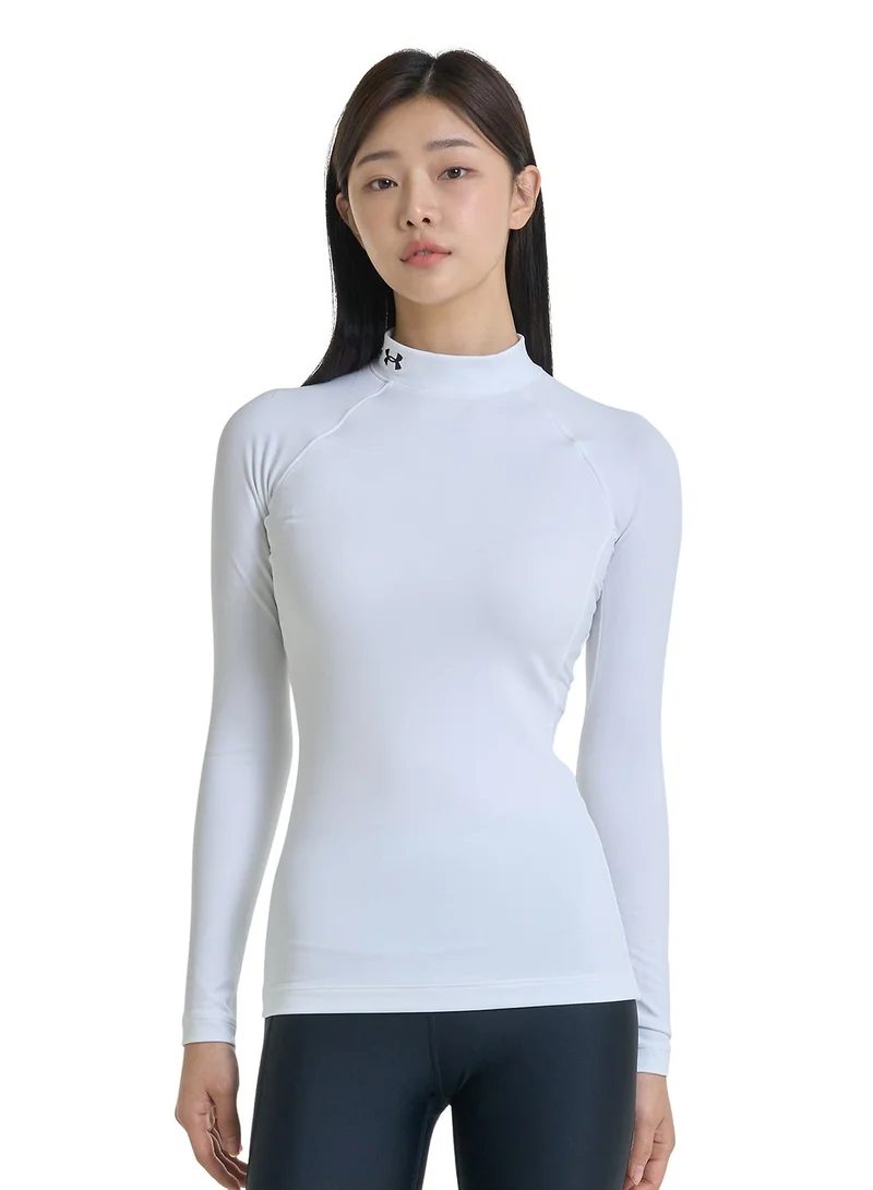 اندر ارمر بلوزة مزينة بشعار الماركة